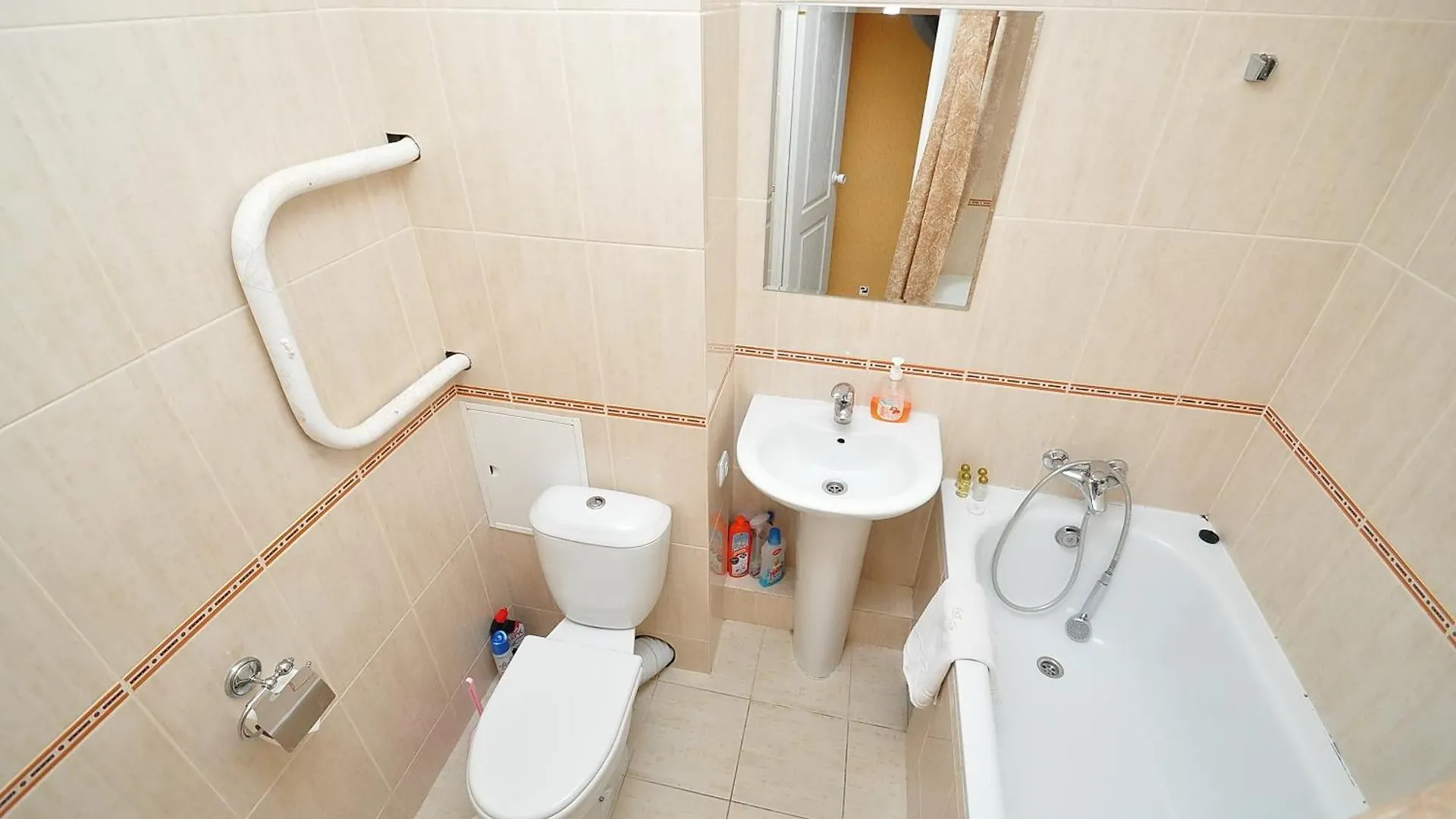 Dayflat Apartments On The Left Bank Kyiv Ukraine