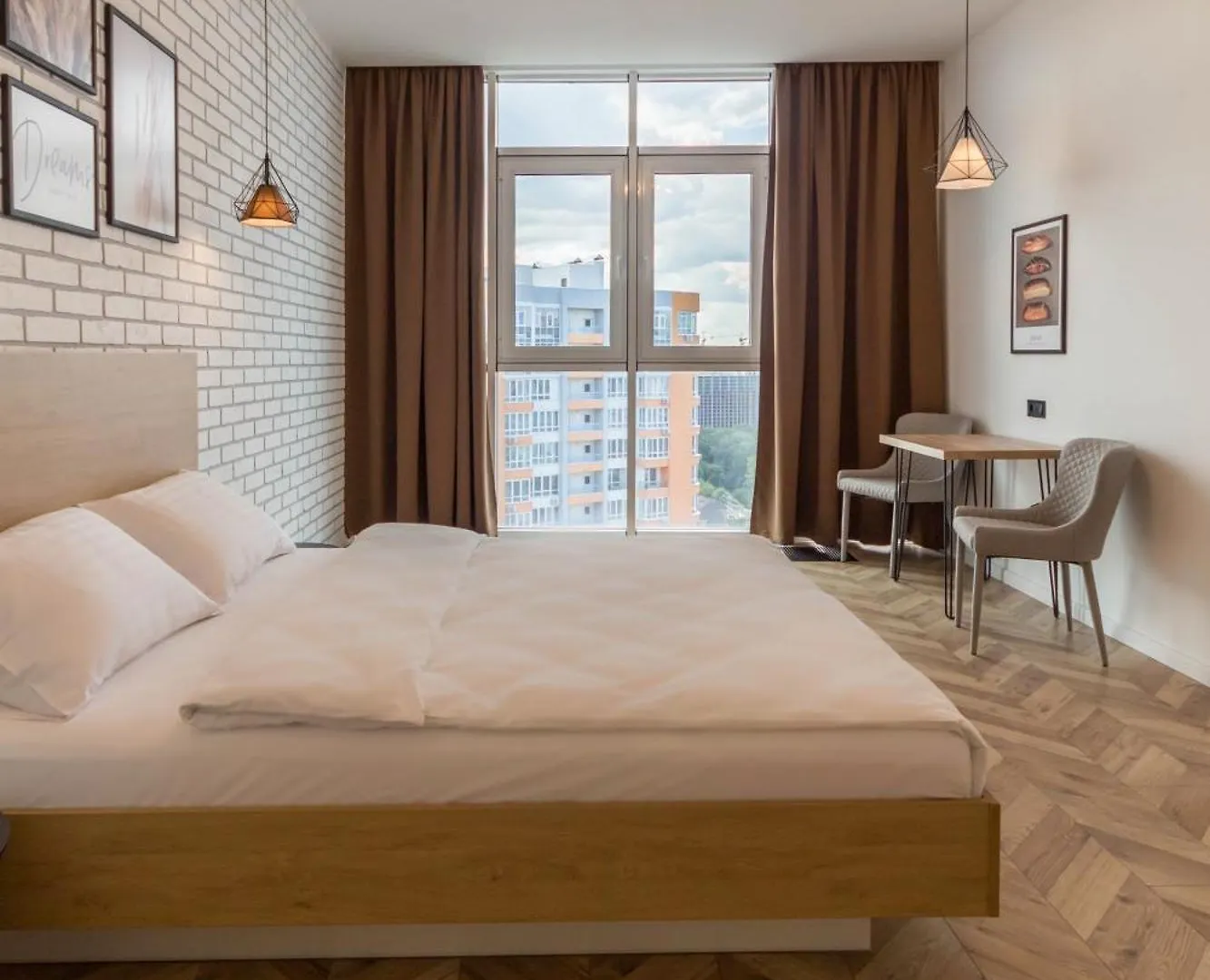 Dayflat Apartments On The Left Bank Kyiv
